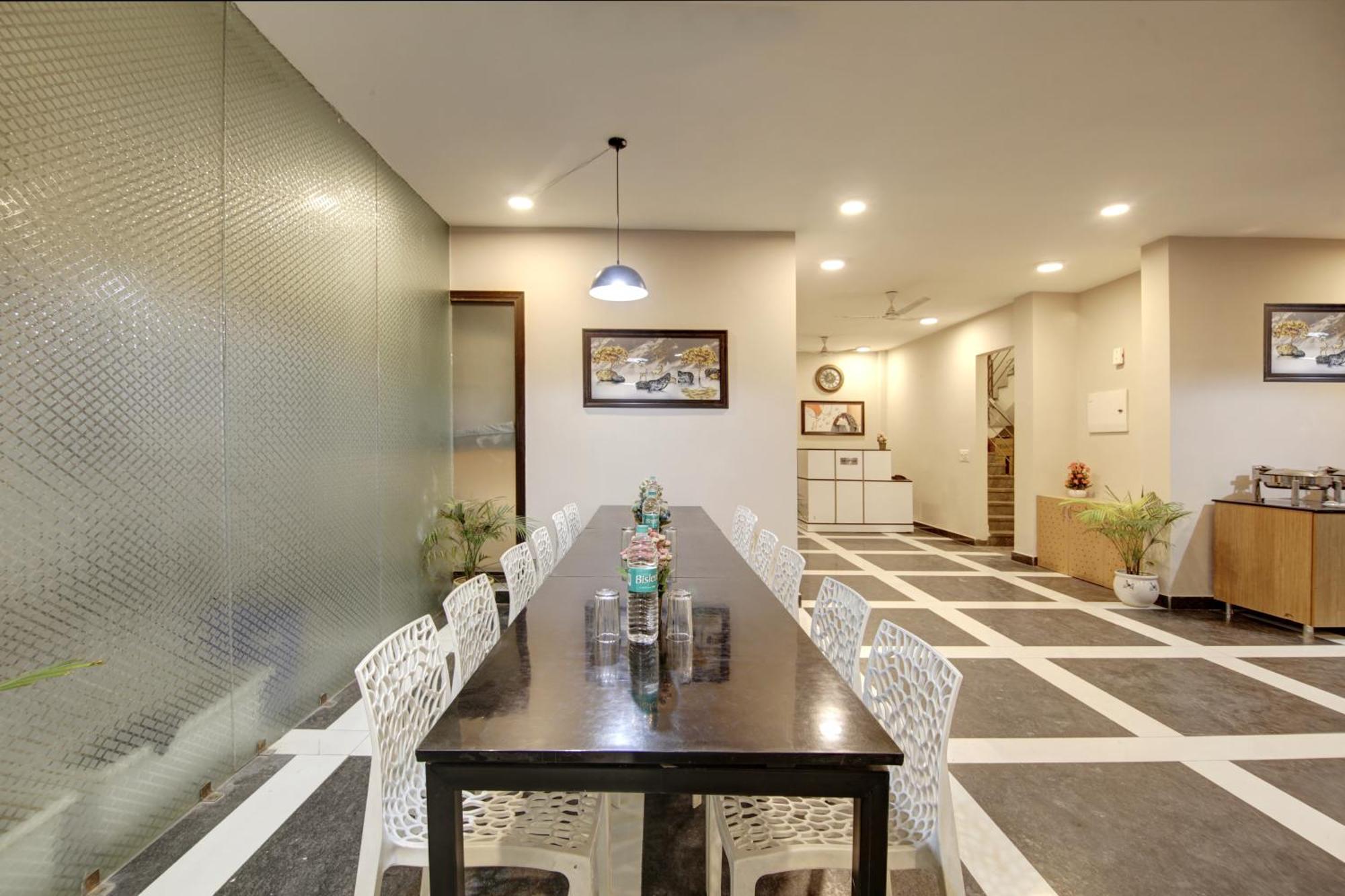 Limewood Stay - Fortis Hospital Gurgaon Ngoại thất bức ảnh