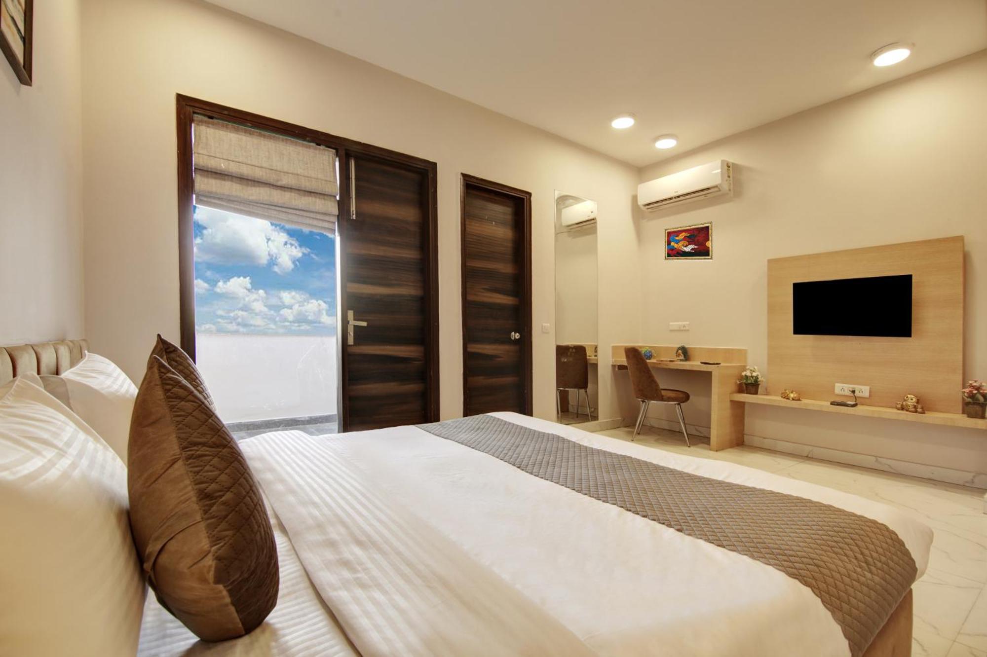 Limewood Stay - Fortis Hospital Gurgaon Ngoại thất bức ảnh