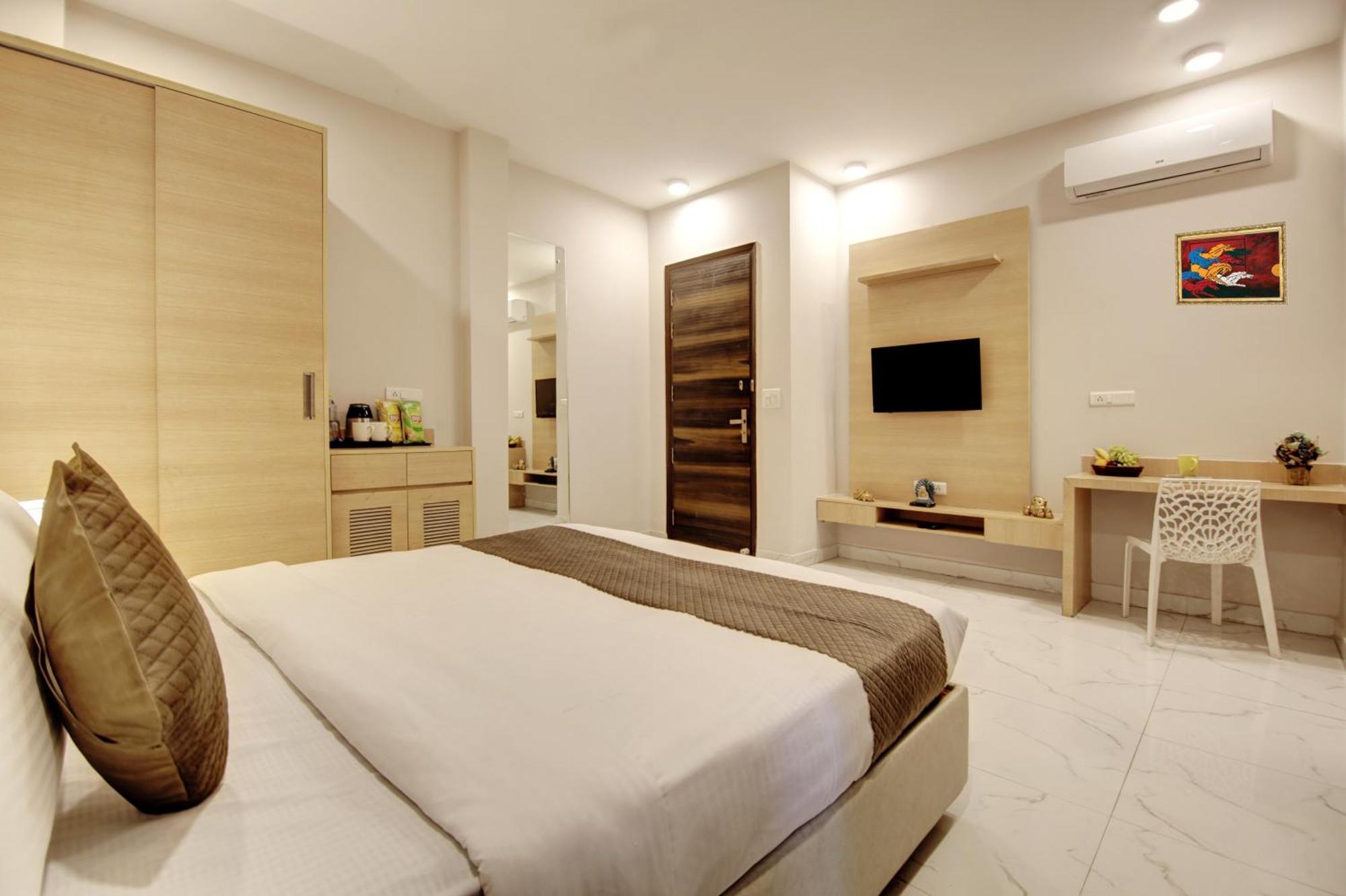 Limewood Stay - Fortis Hospital Gurgaon Ngoại thất bức ảnh
